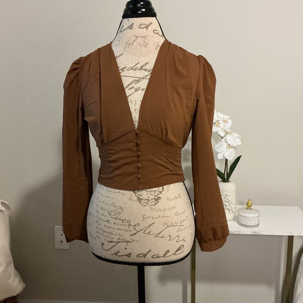 Elegant Brown Women's Top - Picture 2 of 7
